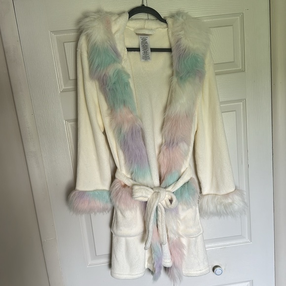 Pottery Barn Teen Unicorn Rainbow Faux Fur Robe - Picture 1 of 14